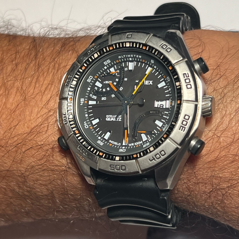 VINTAGE TIMEX Intelligent 1854 T2n72 Chronograph Quartz Vintage Men’s Watch